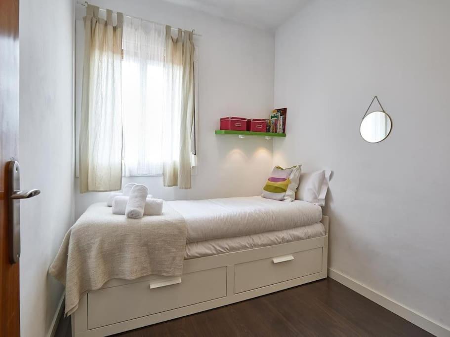 Bed&Bcn Arquimedes Barcelona Apartment Exterior photo